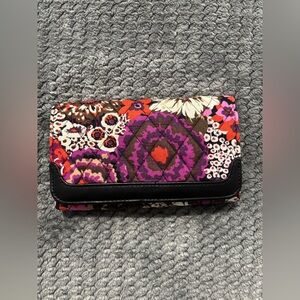 Vera Bradley Sleek & Chic Wallet  Rosewood Floral Quilted Long Walle Purple, Red